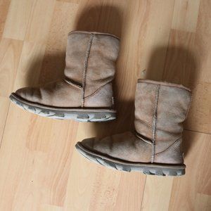 UGG Boots Original Size 7
